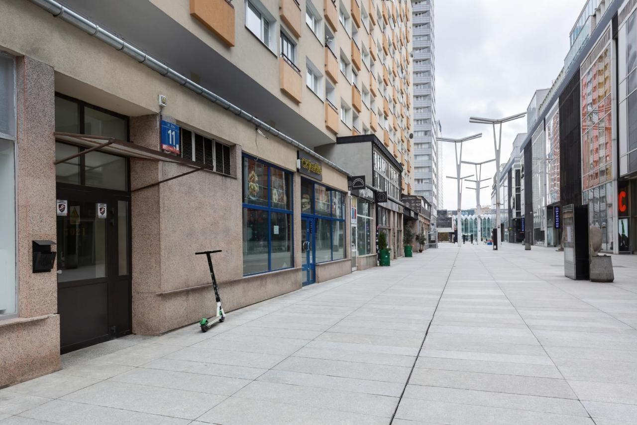 Studio City Center Zlota Street By Renters Warschau Exterior foto